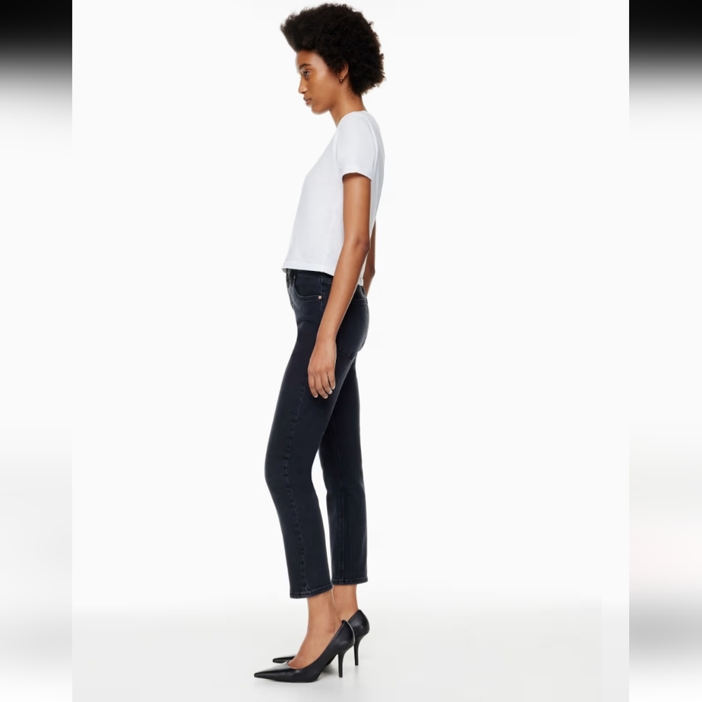 Aritzia Denim Forum the Yoko High-rise slim jeans,Black eyeliner,26/28L - Picture 3 of 16